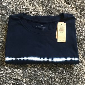 American Eagle men’s small graphic tee